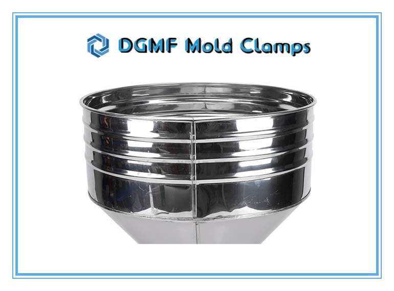 DGMF Mold Clamps Co., ltd - Stainless Steel Material Hopper Feeder For Injection Mold Machine
